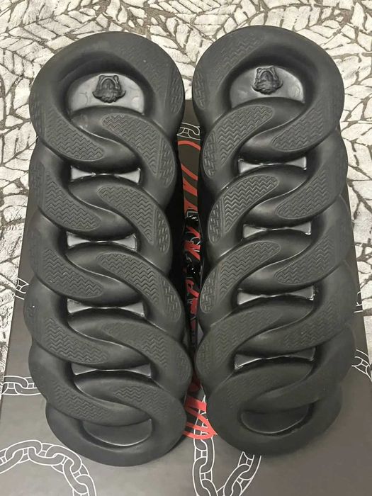 Versace Chain Reaction Negru