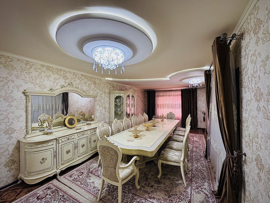 СРОЧНА Ховли сотилади