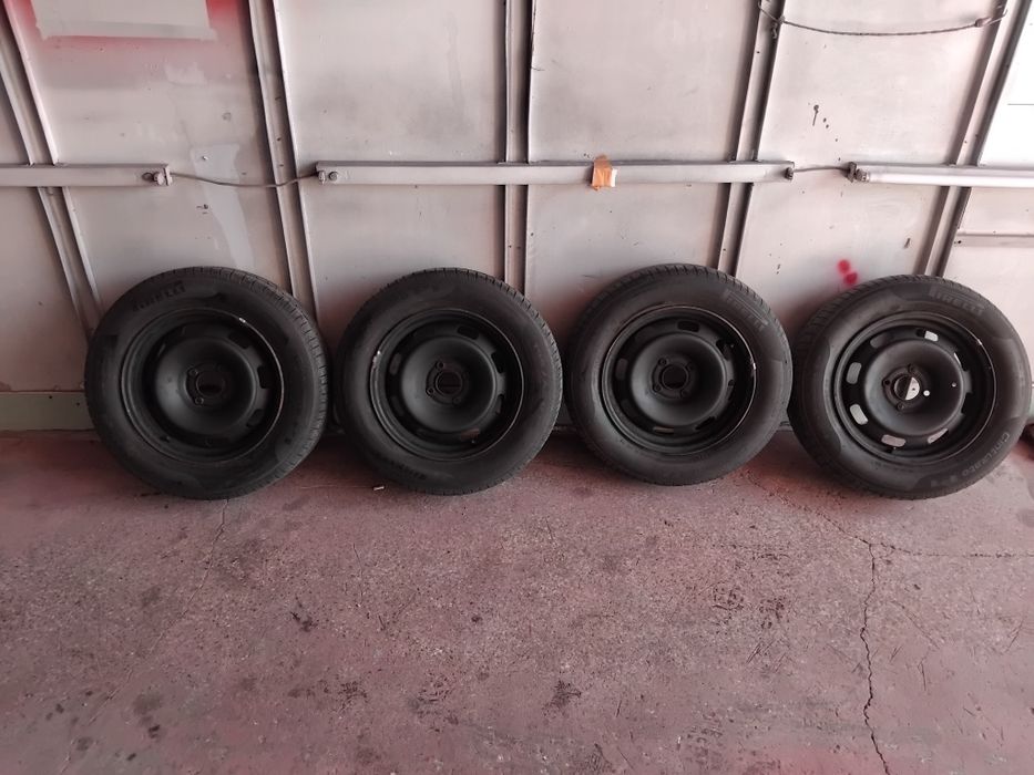 Гуми с джанти от пежо 207