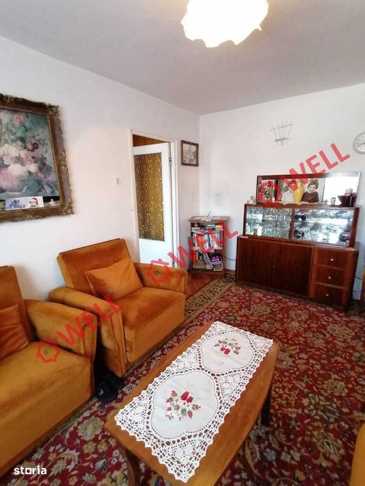Apartament cu 3 camere de vânzare pe strada Dozsa György!