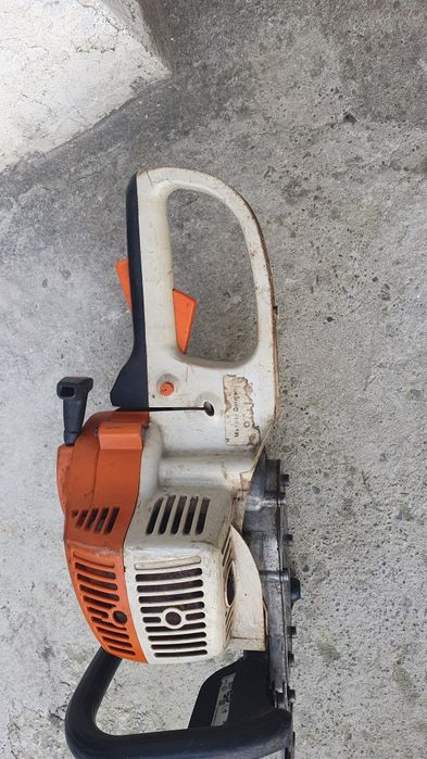 Stihl  hs 45  foarfeca a tuns gard viu