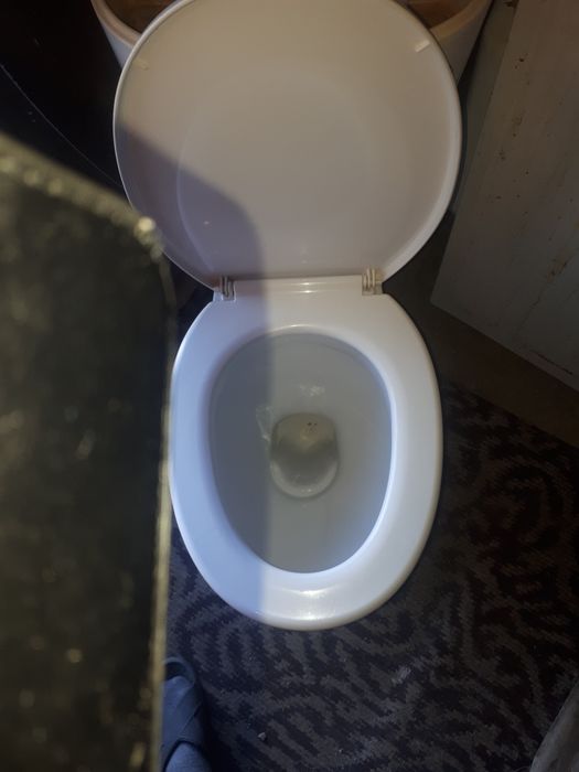 Унитаз бэушный .