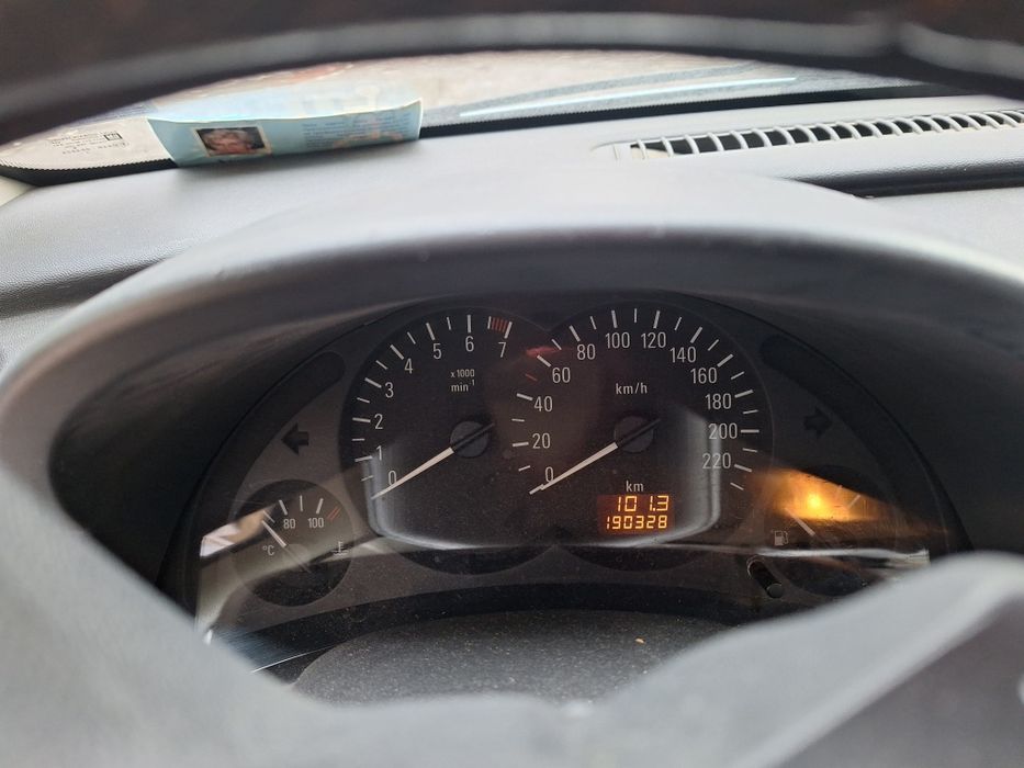 OPEL Corsa C, 1,2, с ГАЗ!+ 4 бр. нови гуми с джанти!