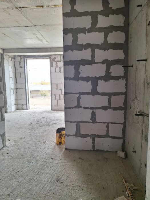 Navastroyka uy sotiladi