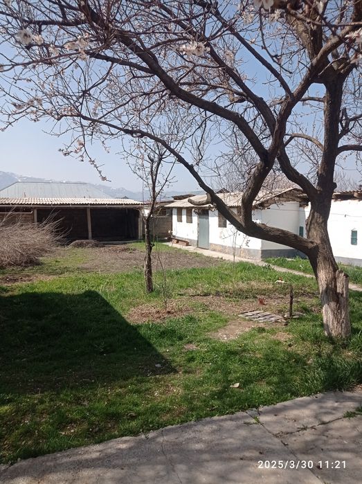 Үй сатылады. Дом продается