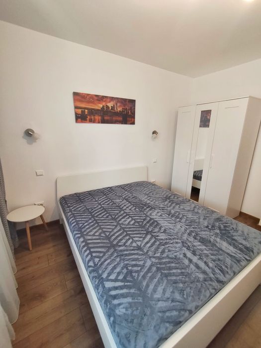 Apartament 2 camere tip studio de închiriat