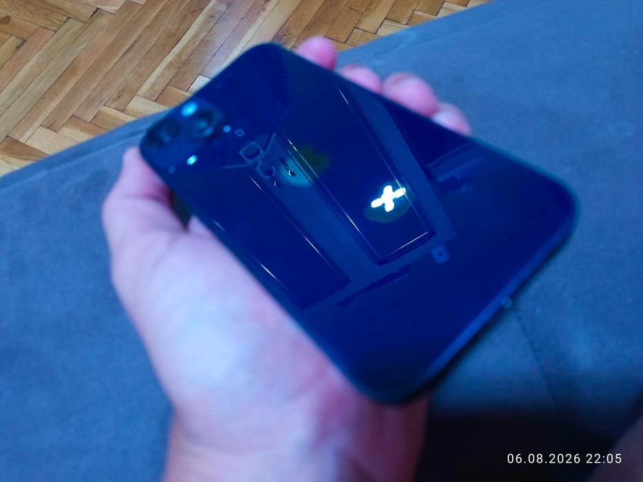 Продавам iPhone 14 128GB Midnight – Запазен