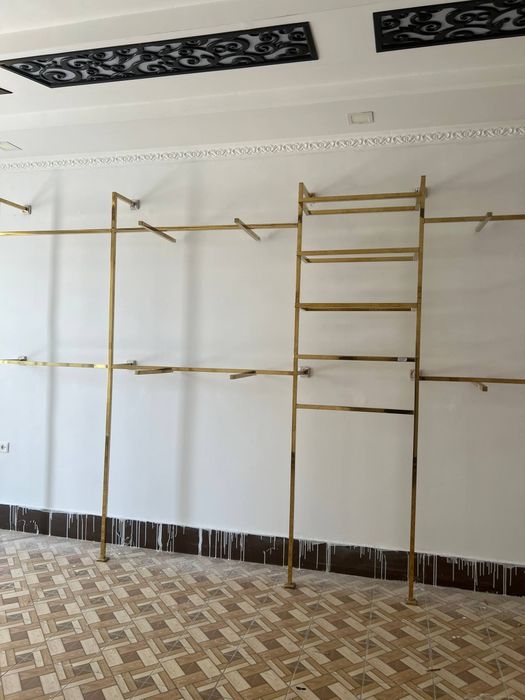 Продаётся вешалки для магазина одежды