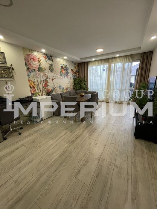 Продава се Тристаен апартамент в Варна, Бриз - 100 кв.м за 2350 €/кв.м - Снимка #3
