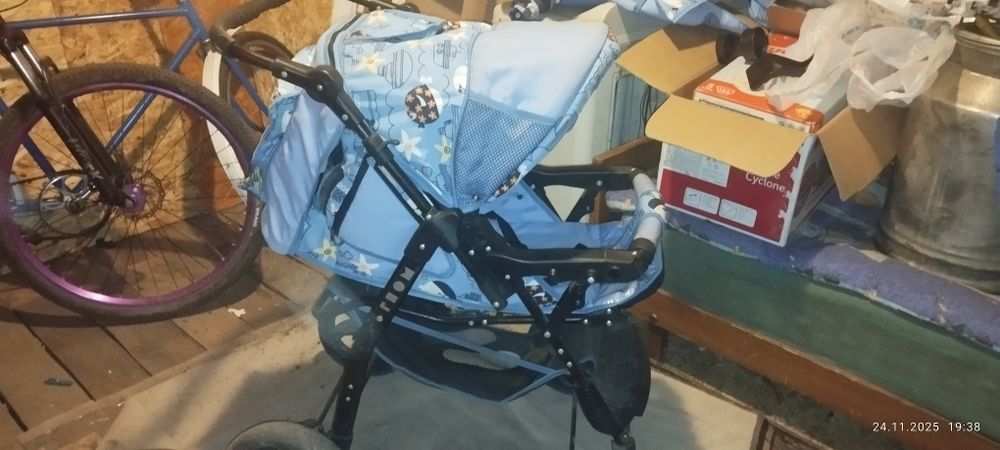 коляска  для мальчика демисезонная