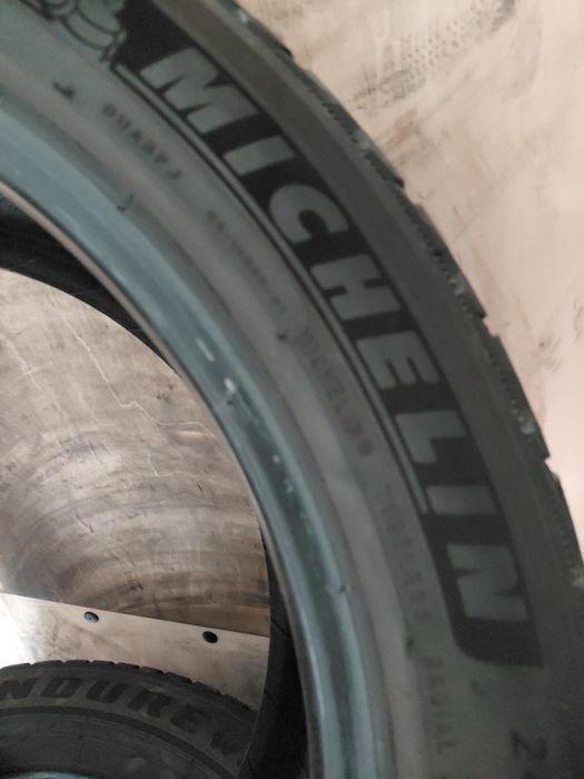 245/40/18" Michelin2бр.гуми