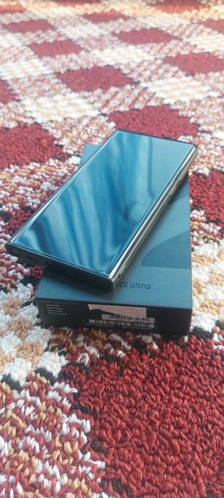 Samsung galaxy s 22 ultra 12/512