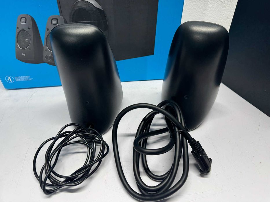 Аудио система Logitech  Z623, 2.1, 200W (130W + 2x 35W) / 400W