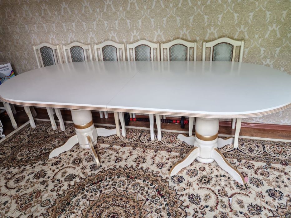 Стол для Гостиной