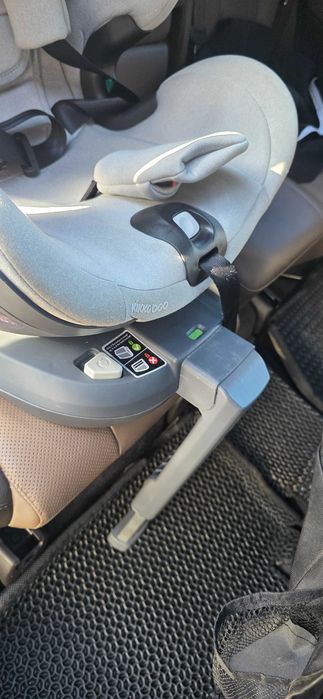 Scaun pentru copii în stare excelentă.