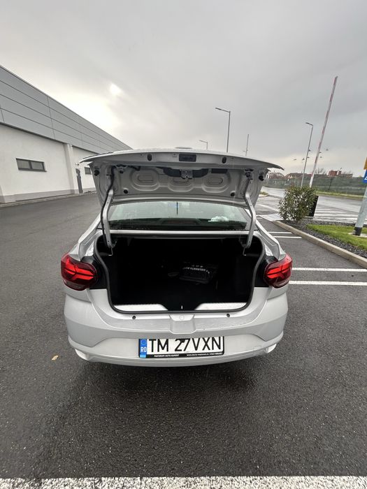 Vând Dacia Logan ECO-G 100 (benzină + GPL din fabrică)