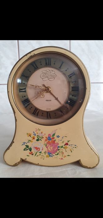 Ceas Antik de Semineu