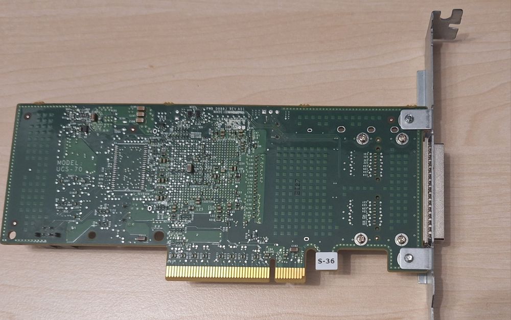 Dell G164P 12DNW Dual Port SAS 6Gbps H și cablu SFF8088