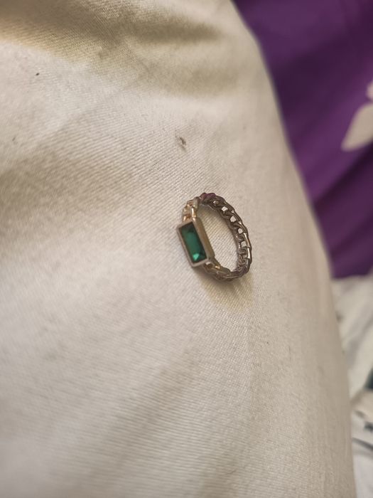 Vând inel de colecție platină cu turmalina