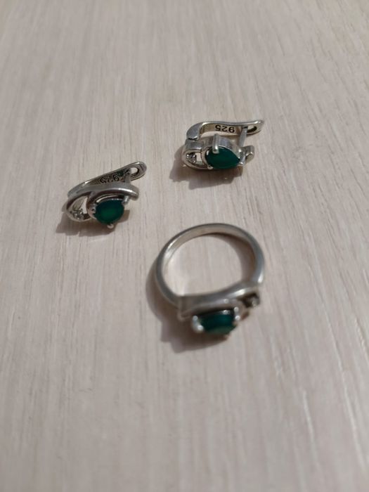 Продам серебряный набор