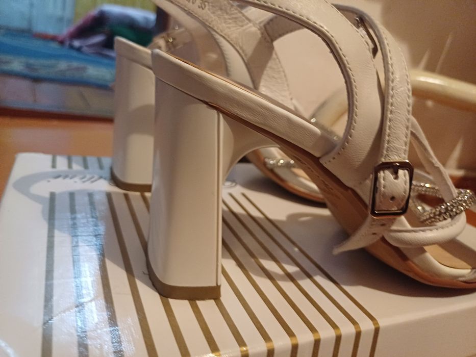 Туфли Regina bottini