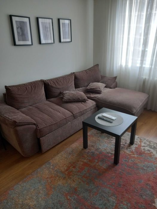 диван с разтегателен мееханизъм и лежанка