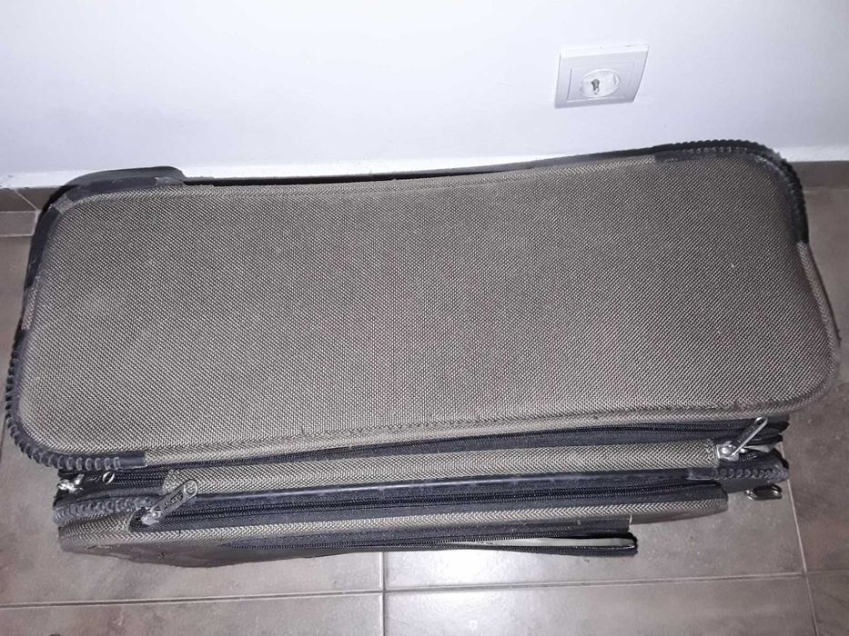 Куфар силиконово колела