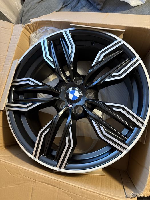 Set Jante BMW M Performance R19 noi in cutie.