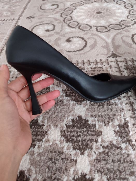 Туфли на каблуках