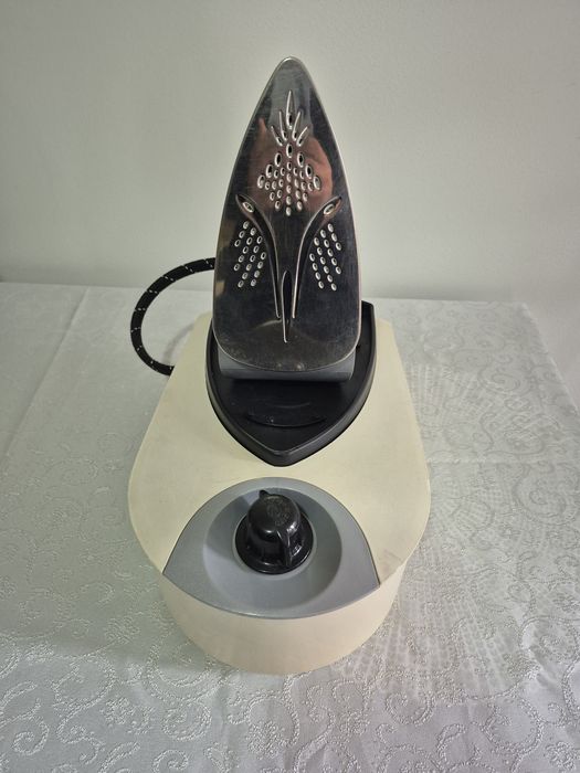 Stație de călcat BOSCH sensixx B 10L