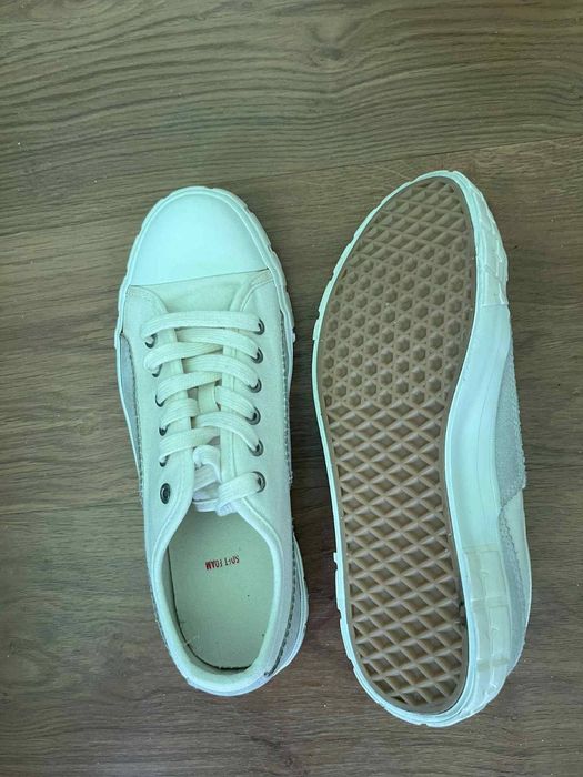 Продавам дамски обувки