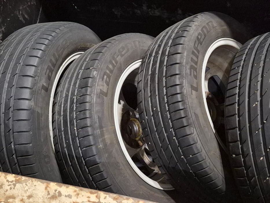 Jante aliaj R16 Renault Megane cu anvelope noi