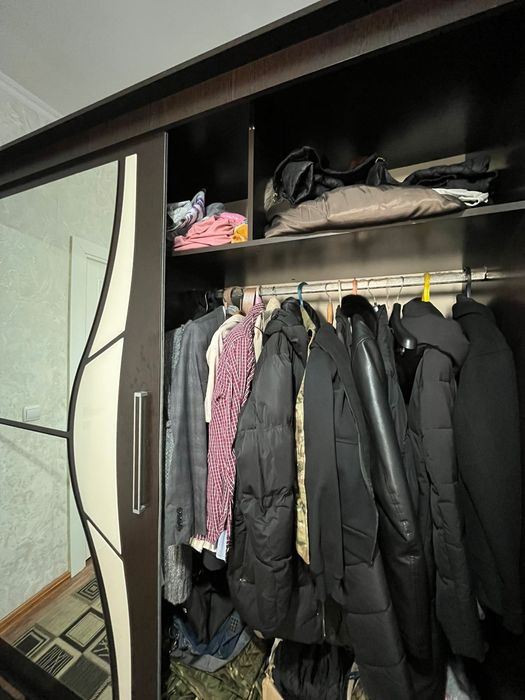 Продается шкаф-купе