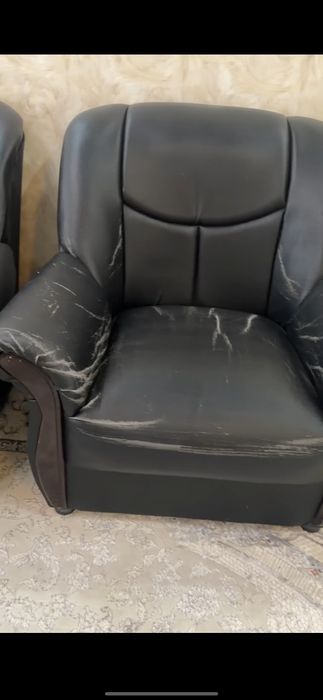 Стол,стул 9 та, деван 2 кресло и коки чозиладигон