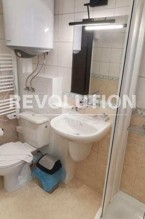 Дава се под наем Четиристаен апартамент в к.к. Св.Св. Константин и Елена - 100 кв.м за 1100 € - Снимка #6