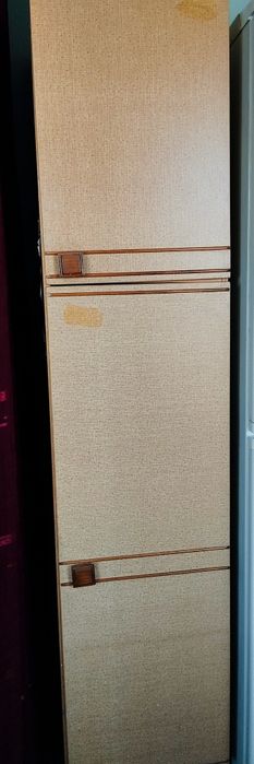 Продам шкаф книжный, пенал