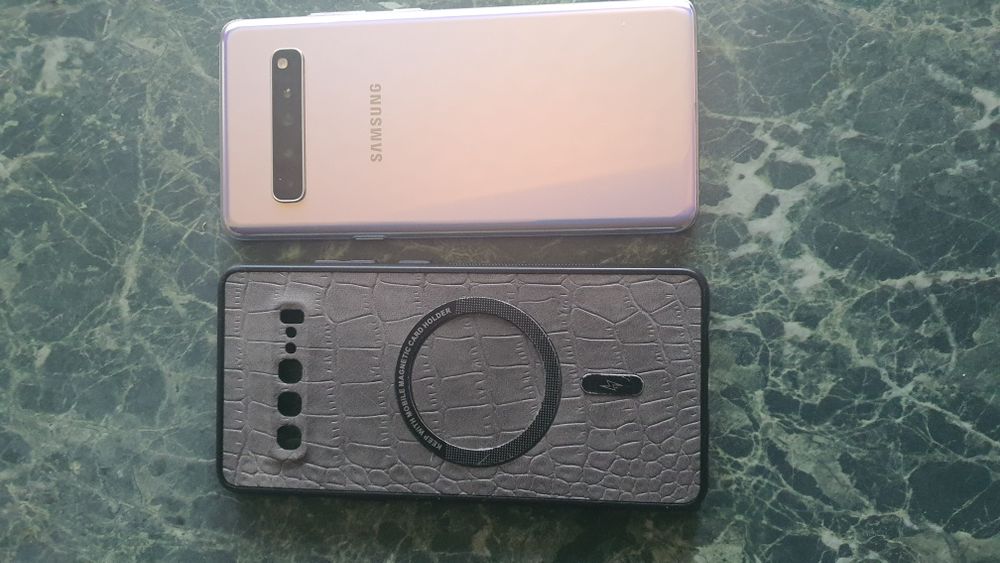 Продам Свой Телефон Самсунг S10 + Пользовались сами