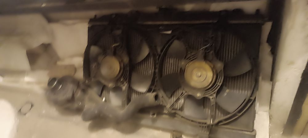 Нисан Примера 2.0 бензин п12 на части