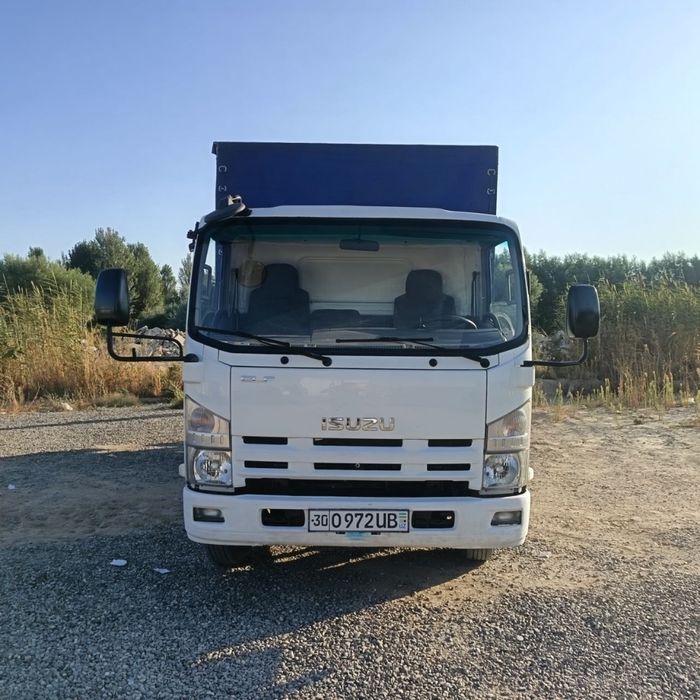 Isuzu 2009 Sotiladi