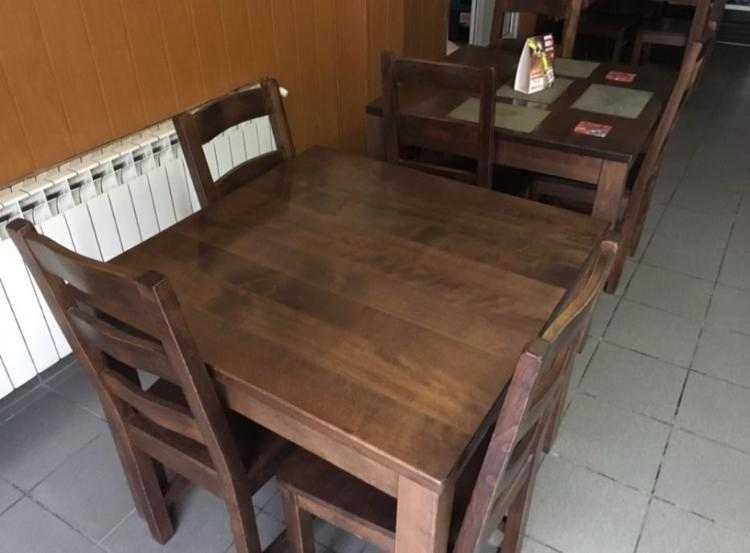 Vind 3seturi de mese cu patru scaune di lemn masiv fag