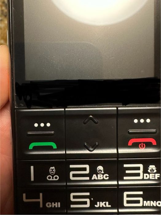 Telefon cu butoane mari(merge cartela de digi)