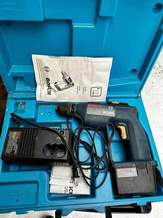 Masina de gaurit si insurubat Bosch