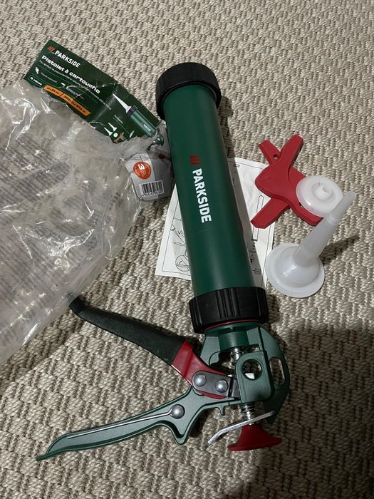 Pistol silicon Parkside nou