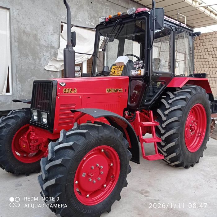 Belarus 892.2 traktor