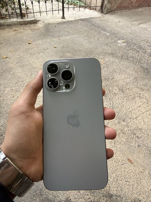 iPhone 15 Pro Max 256gb IDEAL