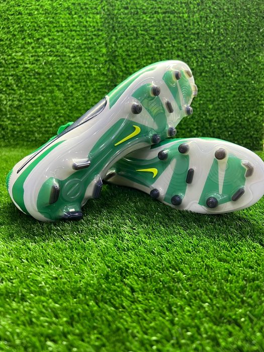 Nike tiempo butsasi