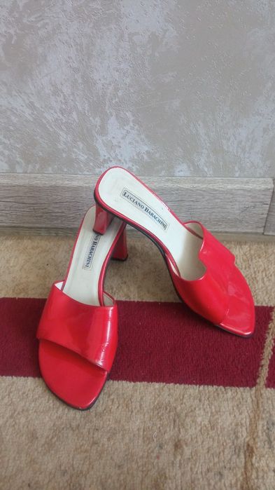 Продам босоножки в хорошем состоянии