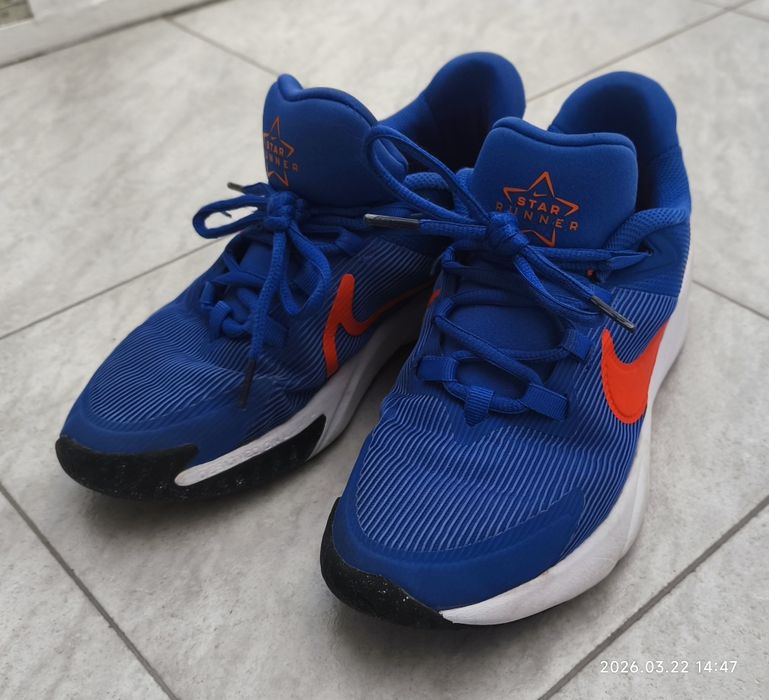 Nike 37.5 детски маратонки