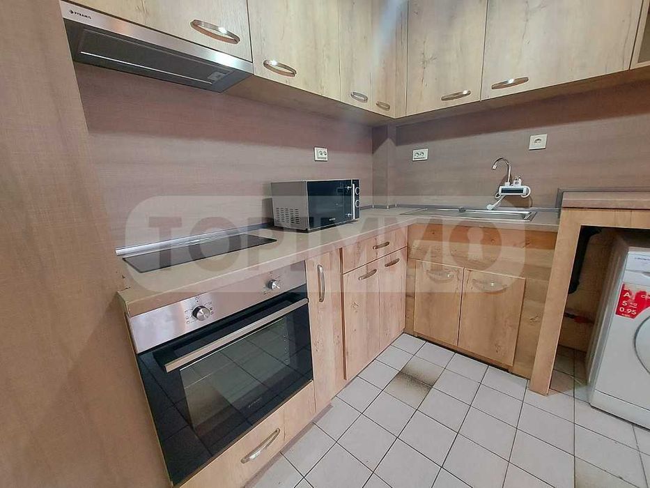 Дава се под наем Тристаен апартамент в Варна, Общината - 130 кв.м за 510 € - Снимка #5