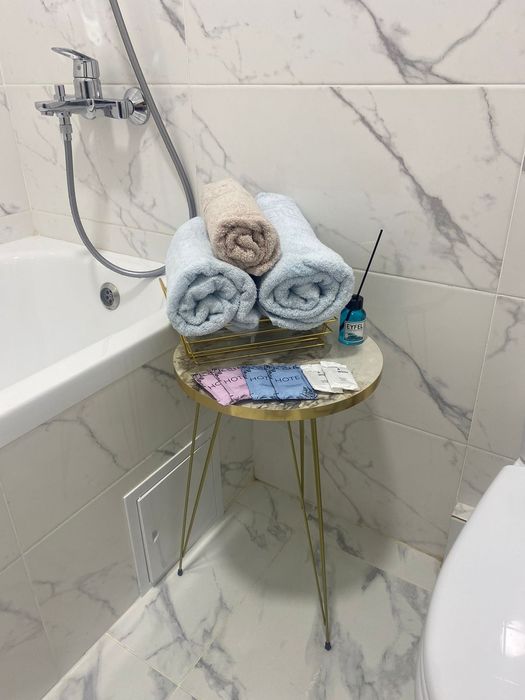 Сдам посуточно 1 комн ЖК Байсанат